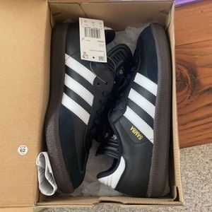 Adidas Samba Classics